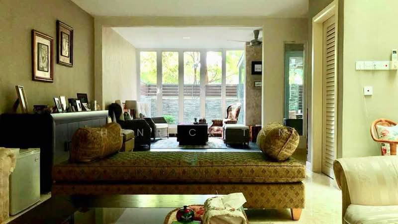 2.5-storey Terraced House for Sale in Sungai Buloh (Selangor) - Henrick Tan - Living Room - PropertyGuru.com.my