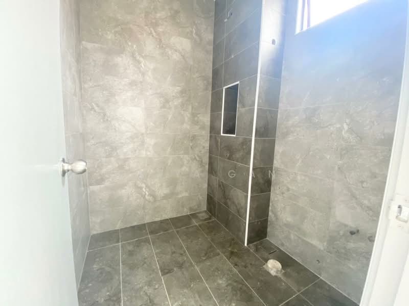 2-storey Terraced House for Sale in Skudai (Johor) - Freya Gan - Bathroom - PropertyGuru.com.my