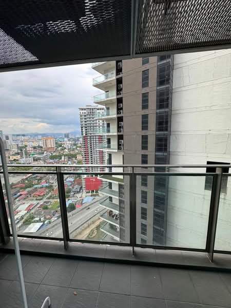 Mercu Summer Suites untuk Untuk Disewa - RM 2,300 /bulan, Mac 2026 - Balcony - PropertyGuru.com.my