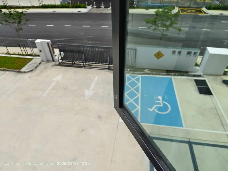 Factory for Rent in Ulu Tiram (Johor) - Angelina Tan - Car Park - PropertyGuru.com.my