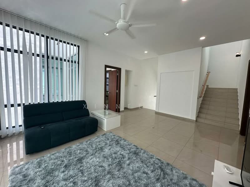 Beverly Heights untuk Untuk Disewa - RM 7,000 /bulan, Mac 2026 - Living Room - PropertyGuru.com.my
