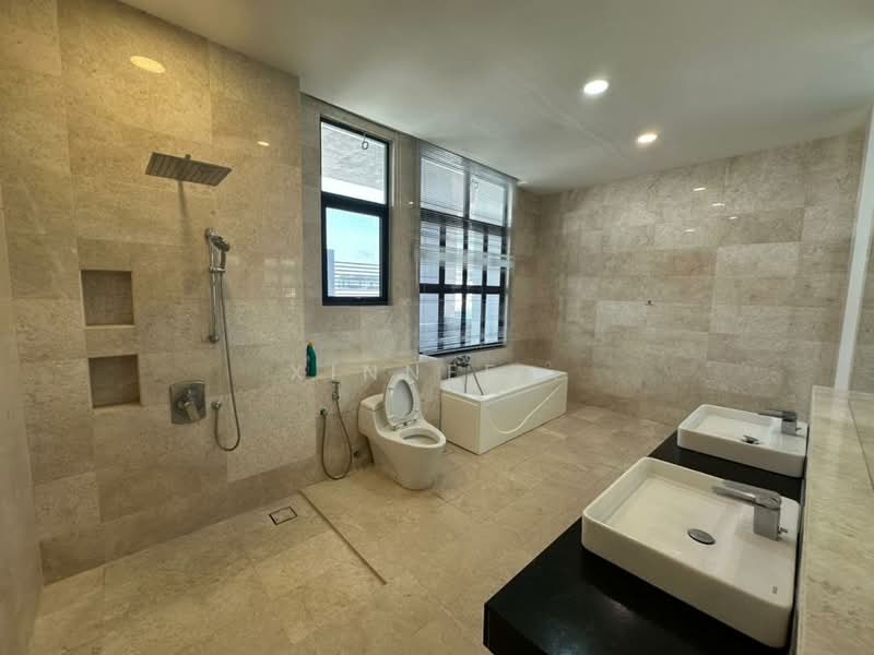 Beverly Heights untuk Untuk Disewa - RM 7,000 /bulan, Mac 2026 - Bathroom - PropertyGuru.com.my