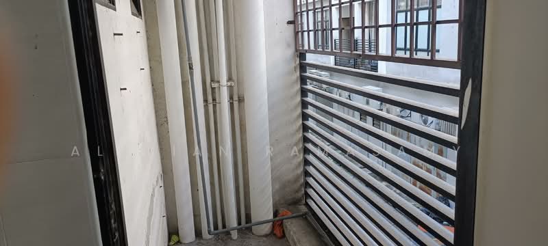 Shop / Office for Rent in Taman Sri Muda (Shah Alam) - Alavian Ramasamy - Exterior - PropertyGuru.com.my