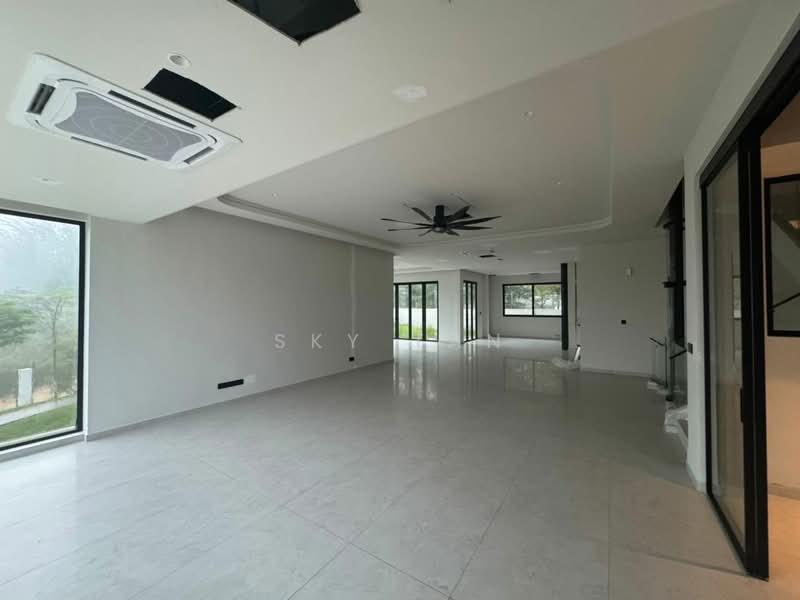 Horizon Hills untuk Untuk Dijual - RM 4,500,000, Mac 2026 - Living Room - PropertyGuru.com.my