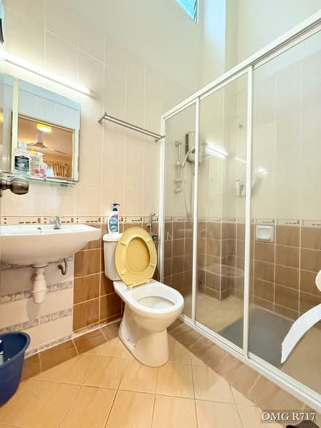 Semi-Detached House for Sale in Setia Alam (Selangor) - Ryan . - Bathroom - PropertyGuru.com.my