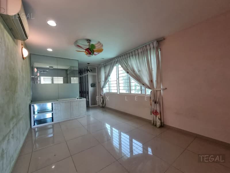 Bukit Tinggi Klang untuk Untuk Dijual - RM 2,388,000, Mac 2026 - Living Room - PropertyGuru.com.my