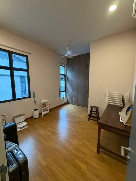 Cluster House for Sale in Taman Desa Tebrau (Tebrau) - Adeline Soh - Bedroom - PropertyGuru.com.my