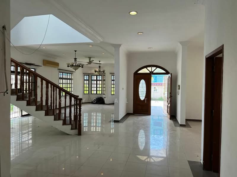 Bungalow for Sale in Taman Majidee (Johor Bahru) - Crystal Tan - Entrance - PropertyGuru.com.my