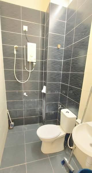 1-storey Terraced House for Sale in Kulai (Johor) - Eric Wong - Bathroom - PropertyGuru.com.my