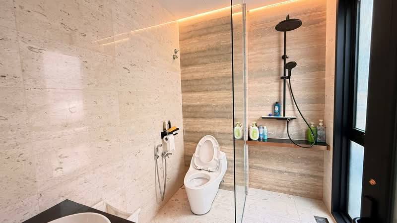 2-storey Terraced House for Sale in Taman Desa (Kuala Lumpur) - Angel Yeoh - Bathroom - PropertyGuru.com.my