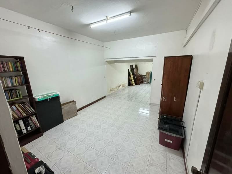 Taman Pelangi untuk Untuk Dijual - RM 1,520,939, Mac 2026 - Living Room - PropertyGuru.com.my
