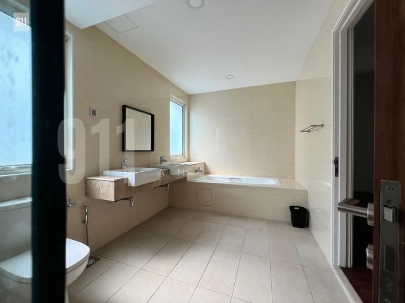 Bungalow for Sale in Kajang (Selangor) - Ang . - Bathroom - PropertyGuru.com.my