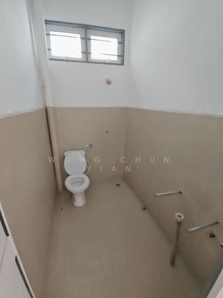 Rumah Berkembar untuk Dijual di Taman Ria Jaya (Sungai Petani) - Wong Chun Yian - Bathroom - PropertyGuru.com.my