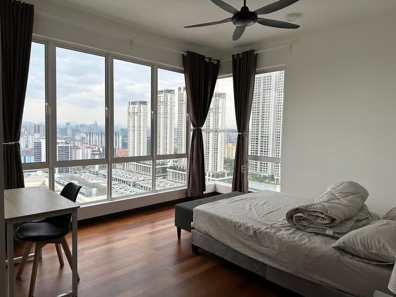 Paraiso Residence @ The Earth untuk Untuk Disewa - RM 2,900 /bulan, Apr 2026 - Bedroom - PropertyGuru.com.my
