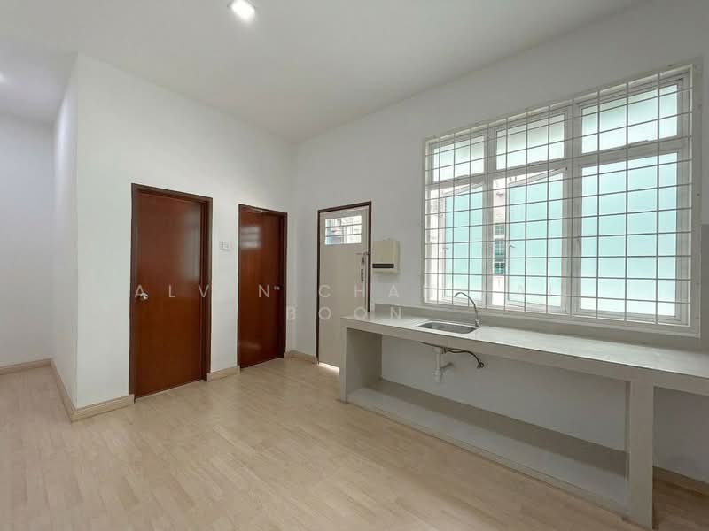 Shop / Office for Sale in Taman Kota Laksamana (Melaka City) - Alvin Chan Kai Boon - Kitchen - PropertyGuru.com.my