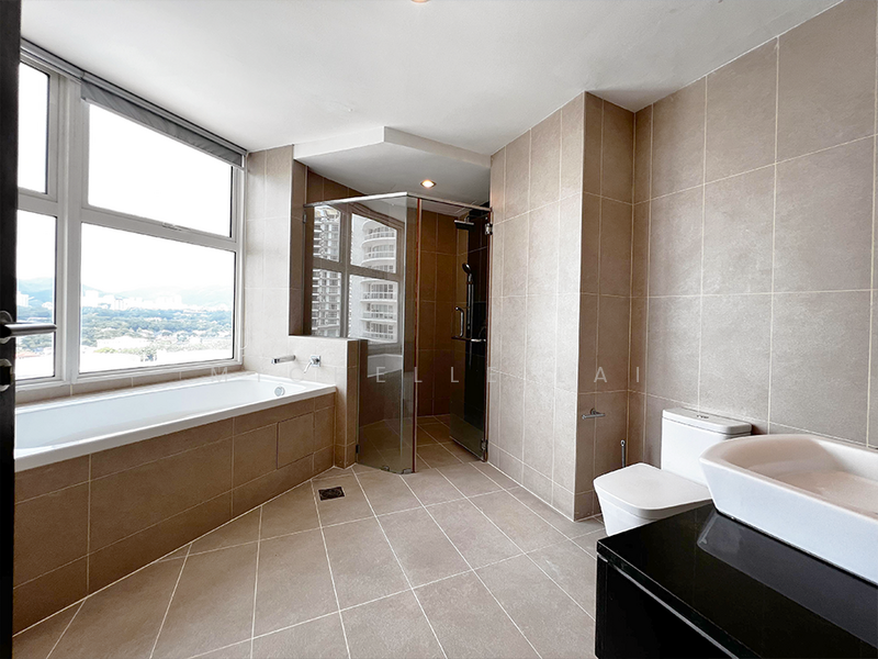 Condominium for Rent at Gurney Paragon - Michelle Lai - Bathroom - PropertyGuru.com.my