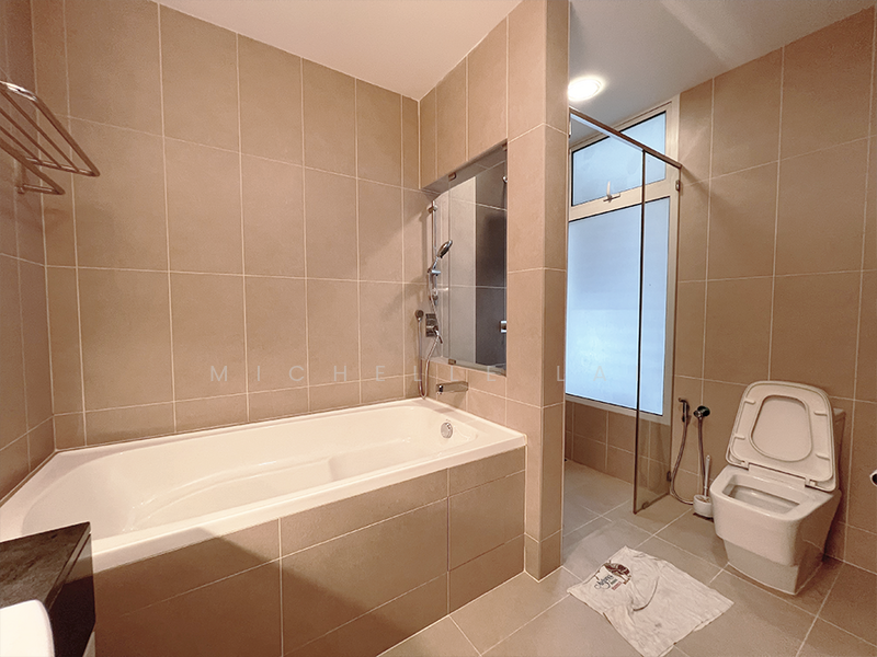 Condominium for Rent at Gurney Paragon - Michelle Lai - Bathroom - PropertyGuru.com.my