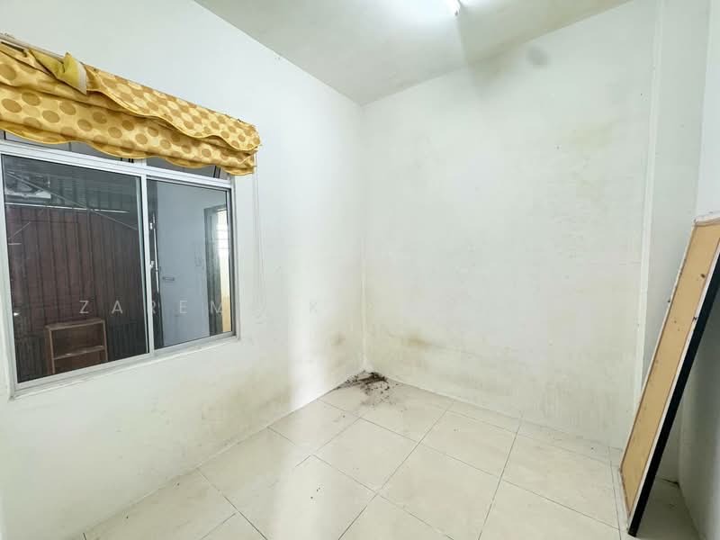 2-storey Terraced House for Sale in Bandar Warisan Puteri (Ampangan) - Zarema Kulbuzheva - Interior - PropertyGuru.com.my