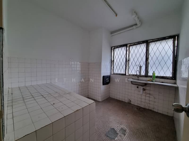 Sea Park Apartment untuk Untuk Dijual - RM 330,000, Mac 2026 - Kitchen - PropertyGuru.com.my