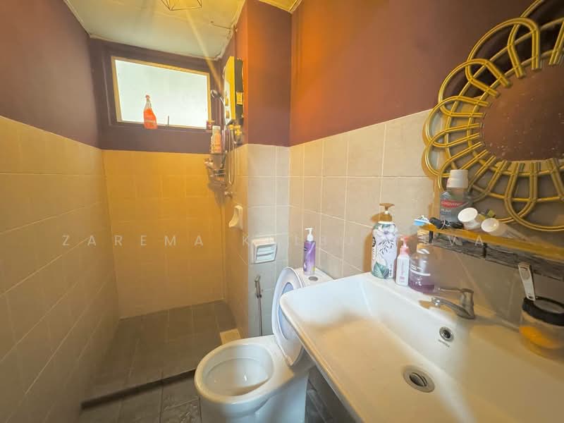 Angkupuri Condominium untuk Untuk Dijual - RM 330,000, Mac 2026 - Bathroom - PropertyGuru.com.my