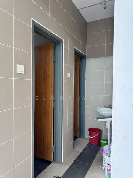 Factory for Rent in Gelang Patah (Johor) - Melody Yew - Corridor - PropertyGuru.com.my