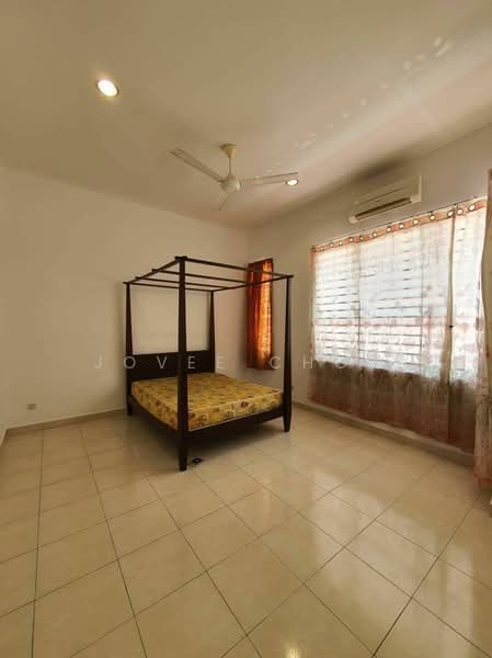 2-storey Terraced House for Sale in Setia Indah (Setia Alam) - Jovee Chow - Bedroom - PropertyGuru.com.my