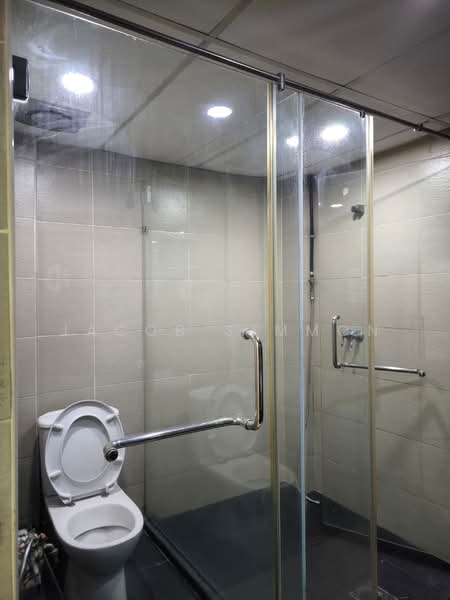 Shop for Rent in Bangsar (Kuala Lumpur) - Jacob Simmon - Bathroom - PropertyGuru.com.my