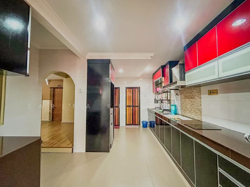 Taman Banting Baru untuk Untuk Dijual - RM 470,000, Mac 2026 - Kitchen - PropertyGuru.com.my