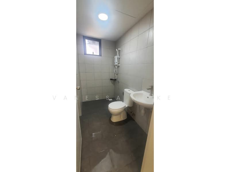 Flat for Rent at PANGSAPURI MESRA - Vanessa Loke - Bathroom - PropertyGuru.com.my
