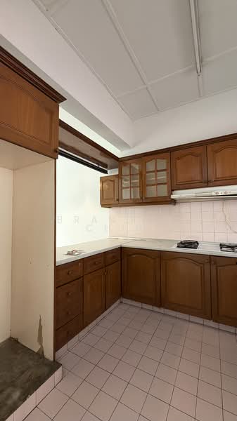 Apartment for Rent at Desa View Towers - Brandon Chin - Kitchen - PropertyGuru.com.my