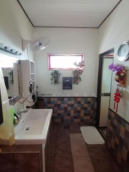 Melaka Perdana Resort Homes untuk Untuk Dijual - RM 1,280,000, Apr 2026 - Bathroom - PropertyGuru.com.my
