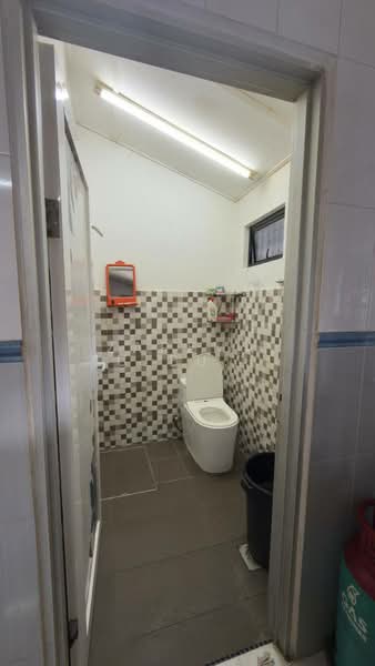 Bandar Kinrara Seksyen 2 untuk Untuk Dijual - RM 500,000, Mac 2026 - Bathroom - PropertyGuru.com.my