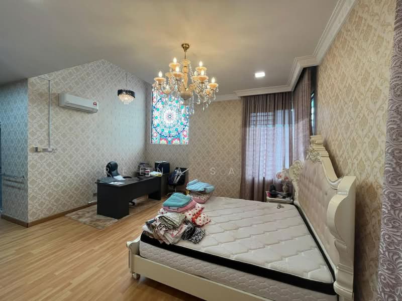 Bungalow for Sale in Klang (Selangor) - Reena Sarif - PropertyGuru.com.my