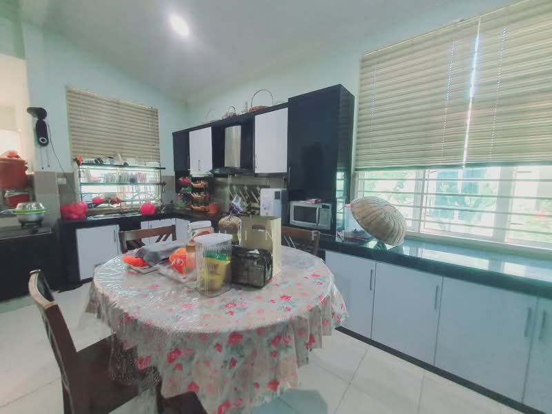 Taman Belimbing Setia untuk Untuk Dijual - RM 595,000, Mac 2026 - Kitchen - PropertyGuru.com.my
