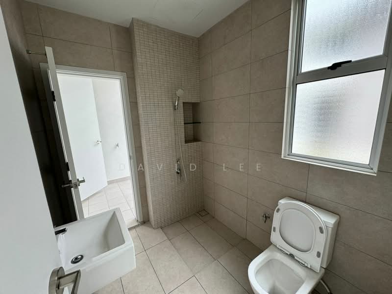 Rumah Teres 2 Tingkat untuk Dijual di Rawang (Selangor) - David Lee - Bathroom - PropertyGuru.com.my