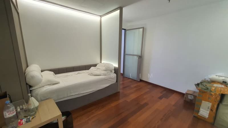 Servis Apartment untuk Disewa di Sunrise Gurney - Lucas Lim - Bedroom - PropertyGuru.com.my