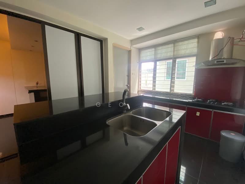 Taman Saujana Ampang untuk Untuk Dijual - RM 1,400,000, Mac 2026 - Kitchen - PropertyGuru.com.my