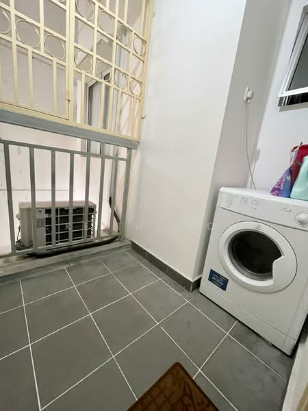 Seri Intan Apartment untuk Untuk Dijual - RM 290,000, Mac 2026 - Balcony - PropertyGuru.com.my