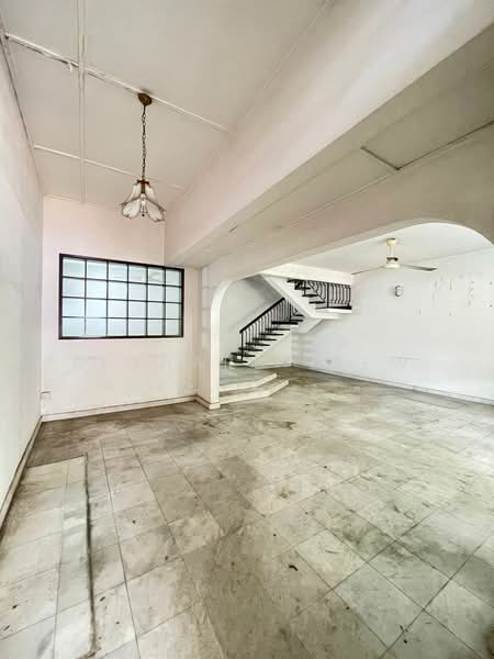 Rumah Teres 2 Tingkat untuk Dijual di SS 21, Damansara Utama (Petaling Jaya) - Richard Liew - Living Room - PropertyGuru.com.my
