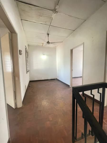 Rumah Teres 2 Tingkat untuk Dijual di SS 21, Damansara Utama (Petaling Jaya) - Richard Liew - Corridor - PropertyGuru.com.my
