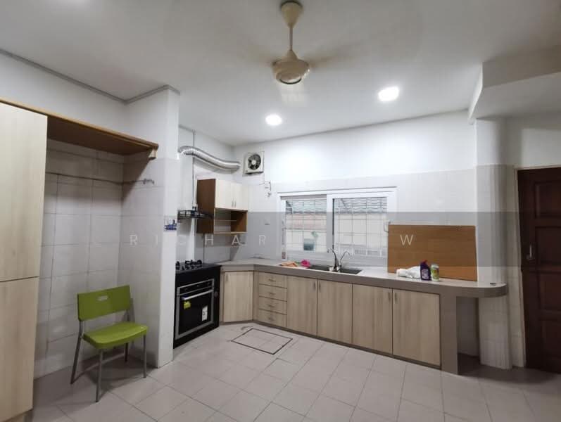 SS 21, Damansara Utama untuk Untuk Dijual - RM 1,300,000, Mac 2026 - PropertyGuru.com.my