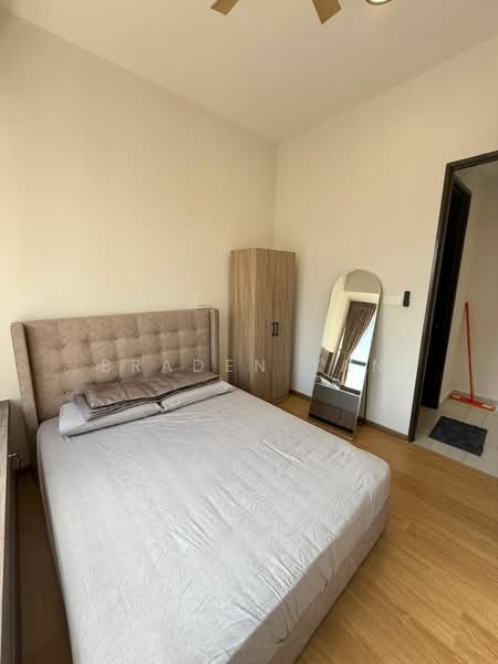 Kings Bay @ Country Garden Danga Bay untuk Untuk Disewa - RM 2,600 /bulan, Mac 2026 - Bedroom - PropertyGuru.com.my