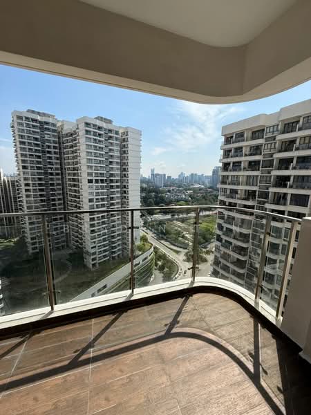 Kings Bay @ Country Garden Danga Bay untuk Untuk Disewa - RM 2,600 /bulan, Mac 2026 - Balcony - PropertyGuru.com.my