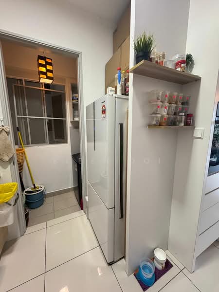 Service Residence for Rent at RYAN & MIHO - Eleen Ooi - Kitchen - PropertyGuru.com.my