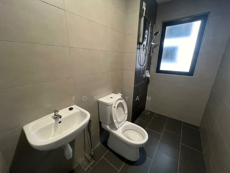 Service Residence for Rent at EDUSENTRAL - Fong Yan - Bathroom - PropertyGuru.com.my