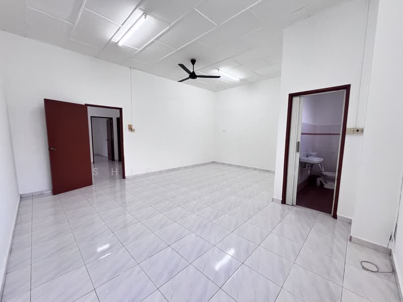 Service Residence for Sale at Taman Pulai Utama - Shirley Chew - Interior - PropertyGuru.com.my