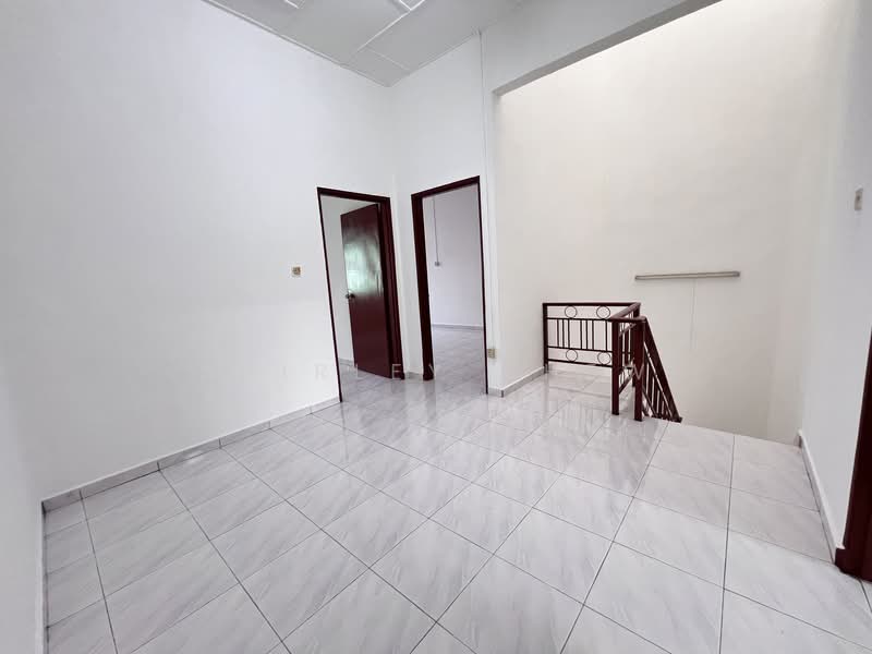 Service Residence for Sale at Taman Pulai Utama - Shirley Chew - Interior - PropertyGuru.com.my