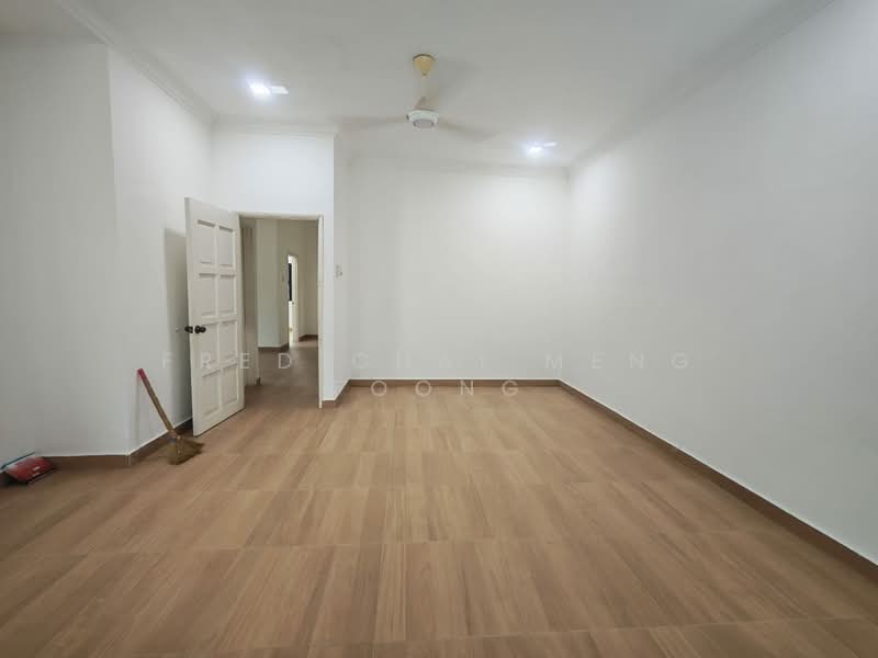 Taman Cuepacs untuk Untuk Dijual - RM 1,130,000, Mac 2026 - Living Room - PropertyGuru.com.my