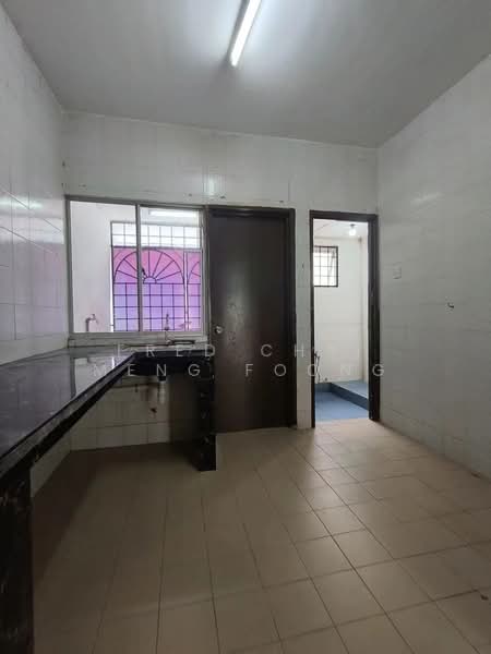 Bandar Damai Perdana untuk Untuk Dijual - RM 560,000, Mac 2026 - Kitchen - PropertyGuru.com.my