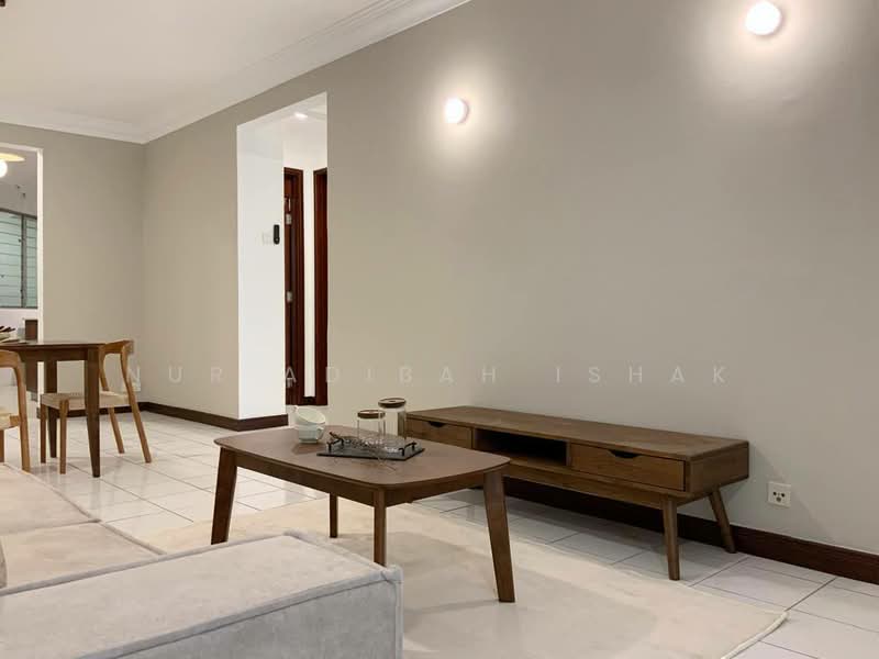 Riana Green Condominium untuk Untuk Dijual - RM 580,000, Mac 2026 - Living Room - PropertyGuru.com.my